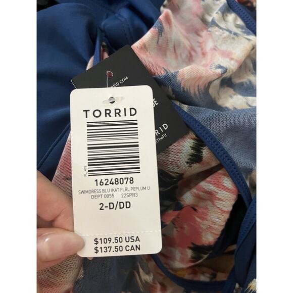 Torrid Multicolor Floral Print Women's One Piece Swimsuit Dress Size 2-D/DD - Picture 3 of 5